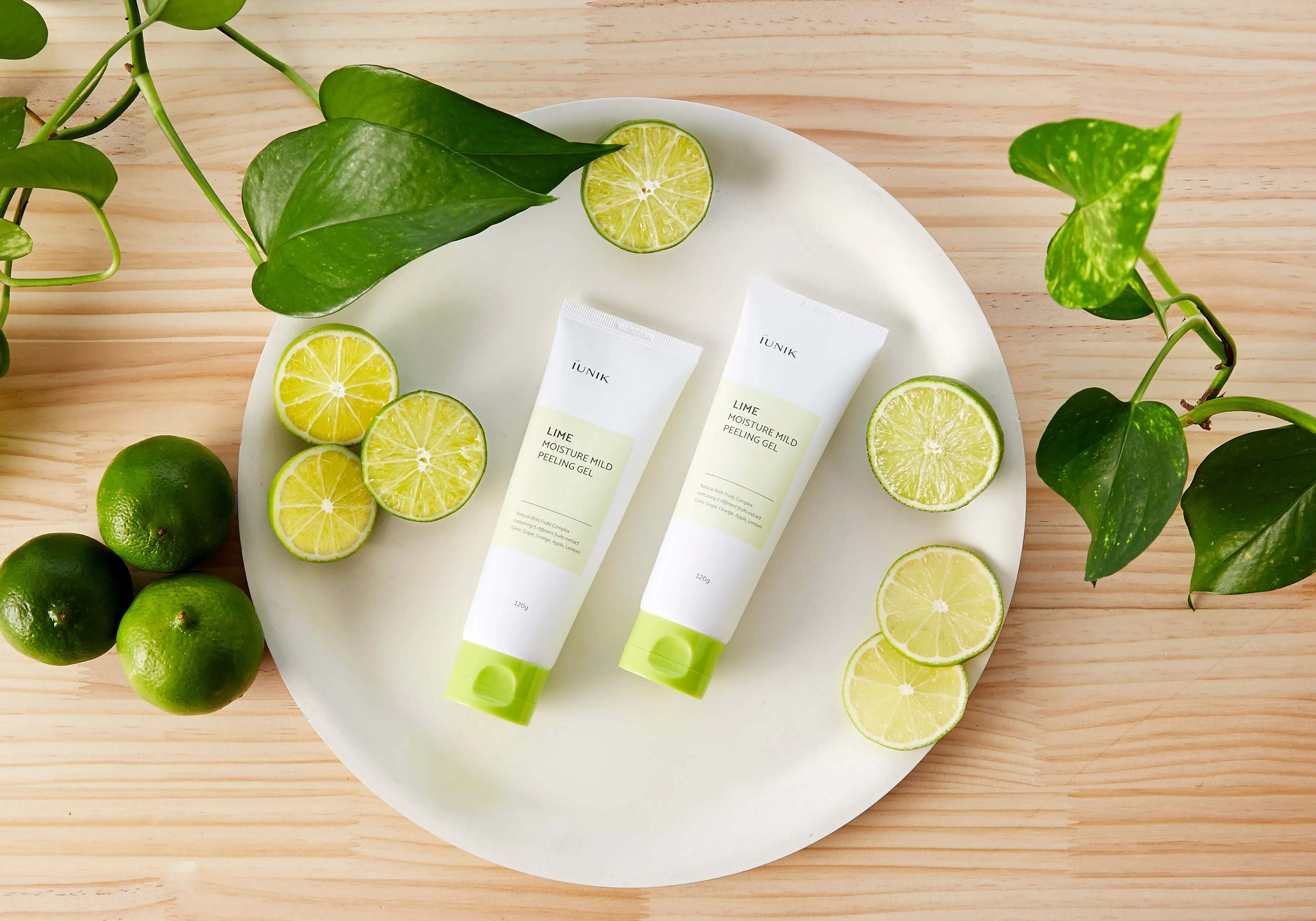 iUNIK Lime Moisture Mild Peeling Gel